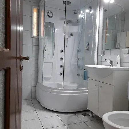 Mari&vio * קלוז'-נאפוקה